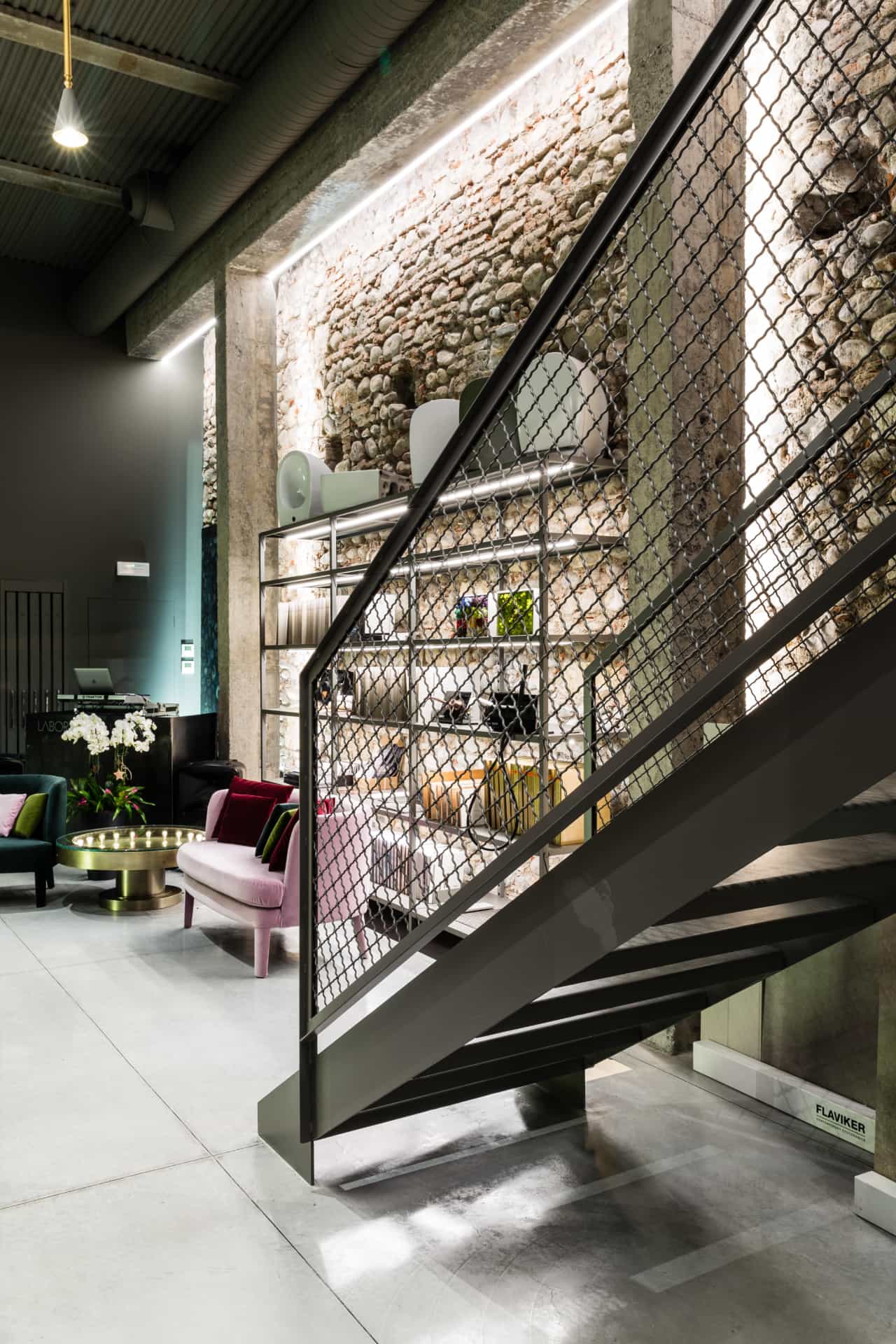 05_Brescia-Concept-Store-min